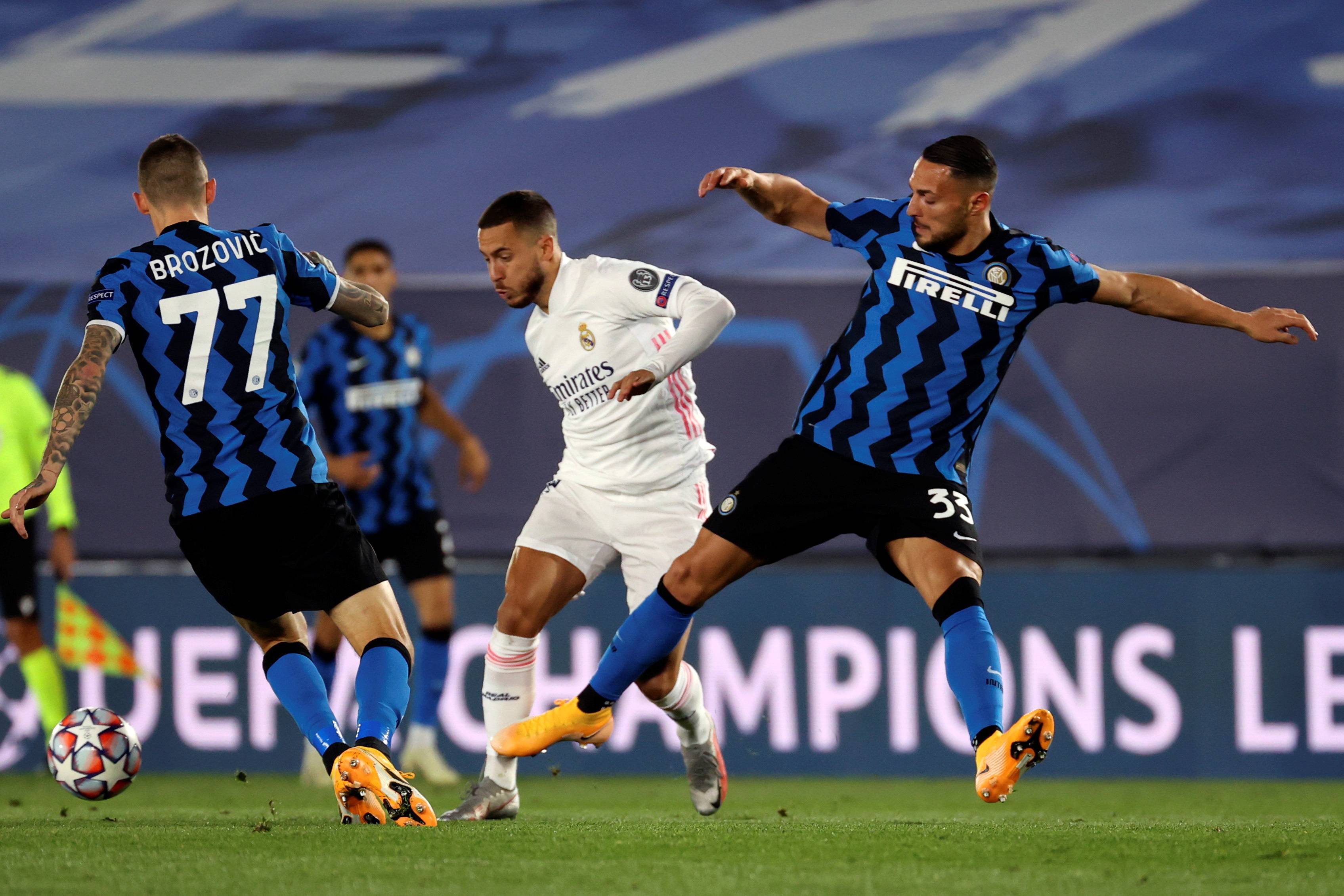 斯在主场对 斯在主场对