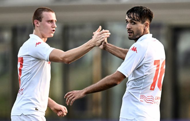 靠更加坚固 靠更加坚固